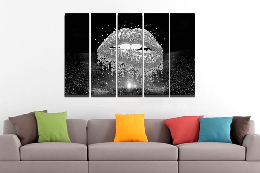 Gold lips canvas Large canvas art Glitter lips art Romantic print Lip poster Gift for her Fashion art Woman art Kiss print Lips wall décor